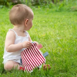 Fehn Knistertuch Teddy Mit Ring 9 Fehn Knistertuch Teddy Mit Ring -Stilvolles Kinderspielzeug fehn knistertuch teddy mit ring 2