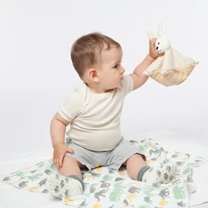 Wärmekissen Hase Mit Bio-Leinsamenfüllung In Natur 3 Wärmekissen Hase Mit Bio-Leinsamenfüllung In Natur – Bild 3