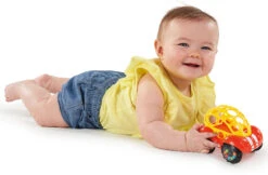 Oball Rattle & Roll Buggie Auto, Rot/gelb 7 Oball Rattle & Roll Buggie Auto, Rot/gelb -Stilvolles Kinderspielzeug kids ii oball rattle and roll buggie auto rot gelb 2