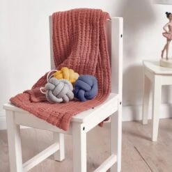 Baby Gym Spielzeug Knoten Blau | Grau | Curry - 3er Set -Stilvolles Kinderspielzeug nordic coast company baby gym spielzeug knoten blau grau curry 3er set 4