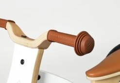 Pinolino Laufdreirad 'Oskar' In Weiß 8 Pinolino Laufdreirad 'Oskar' In Weiß -Stilvolles Kinderspielzeug pinolino laufdreirad oskar in weiss 3