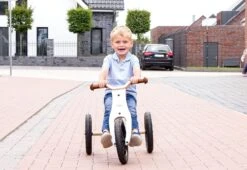 Pinolino Laufdreirad 'Oskar' In Weiß 9 Pinolino Laufdreirad 'Oskar' In Weiß -Stilvolles Kinderspielzeug pinolino laufdreirad oskar in weiss 4